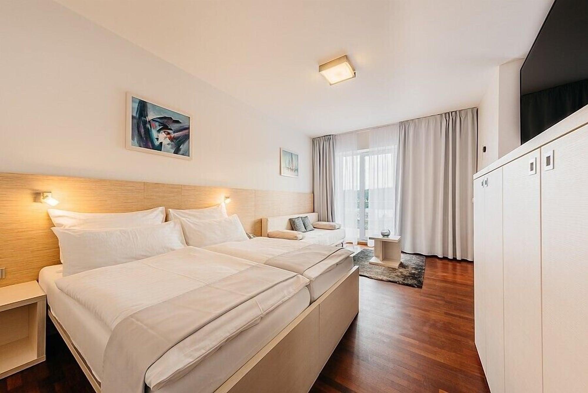Maximus Resort Brno Exterior photo